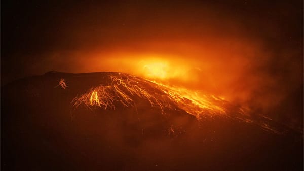 Tungurahua, Ecuador (am 19. August): Heikle Warnung am "Höllenberg".