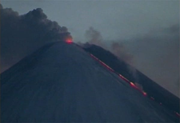 Shiveluch, Russland: Erneut gibt es Ausbrüche an einem der aktivsten Vulkane der Welt.