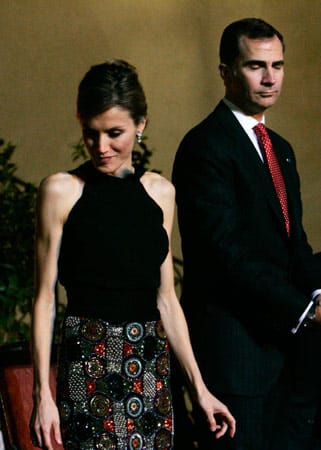 Auch beim Besuch in Chile im Jahr 2011 zeigte sich Letizia besorgniserregend dünn.