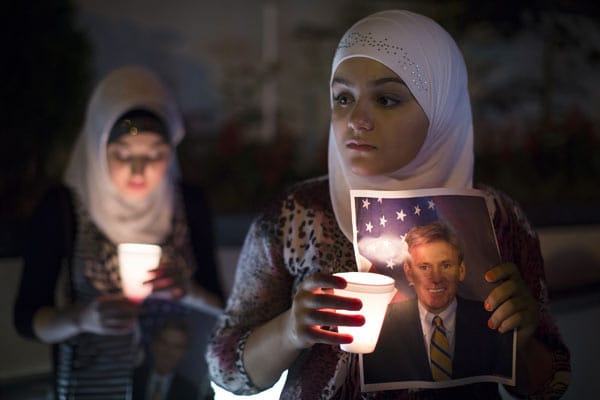 Unter den Toten ist auch der amerikanische Botschafter in Libyen, Chris Stevens. Unter den Toten ist auch der amerikanische Botschafter in Libyen, Chris Stevens.