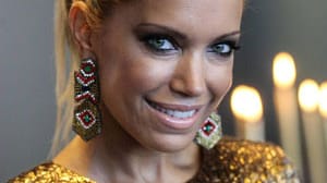 Und das ist Sylvie van der Vaart, die Ehefrau an der Seite des zurückgekehrten HSV-Stars Rafael van der Vaart, heute: Im September 2012 präsentiert sie eine Juwelier-Kollektion von "Gassan Diamonds" und Danie Bles.
