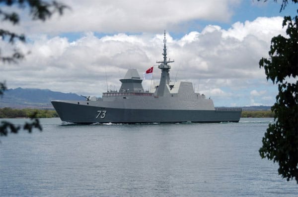 Stealth-Schiff: Inzwischen ist Tarnkappendesign im militärischen Schiffsbau längst Standard. Neben Großbritannien, Frankreich und den USA bauen auch Norwegen und Schweden Stealth-Schiffe. Die RSS "Supreme" (Bild) fährt unter der Flagge von Singapur.