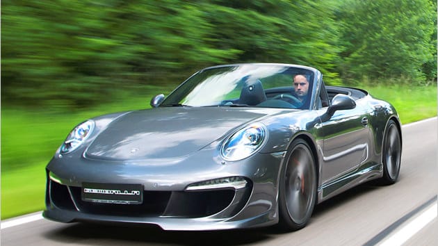 Ein Porsche 911 Carrera Cabrio (Symbolbild): Solch ein Luxus-Modell ist in Köln gestohlen worden. Ein Porsche 911 Carrera Cabrio (Symbolbild): Solch ein Luxus-Modell ist in Köln gestohlen worden.