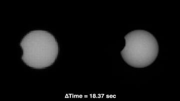 Nicht nur die Bodenaufnahmen des Rovers begeistern die Forscher: "Curiosity" filmte auch eine Sonnenfinsternis auf dem Roten Planeten. Phobos, einer der beiden Mars-Monde, schiebt sich hier langsam vor die Sonne.