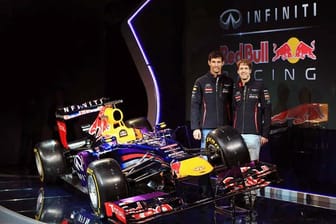 Red Bull: Auch wenn Sebastian Vettel immer mal wieder mit Ferrari in Verbindung gebracht wird - der Titelverteidiger hat noch einen Vertrag bis 2014. Mark Webber hat noch einmal um ein Jahr verlängert und bleibt ebenfalls.