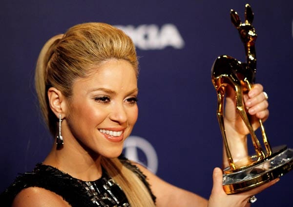 2009 erhielt sie den Bambi in der Kategorie Pop International.