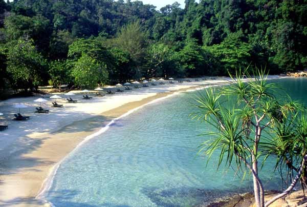 Der Fünfsterne-Plus-Herberge "Pangkor Laut Resort" auf der größtenteils unbebauten Privatinsel Pangkor Laut an der Westküste Malaysias.