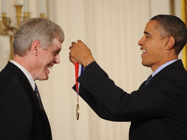 2010 ehrte US-Präsident Barrack Obama Steve Sasson mit der "National Medal of Technology and Innovation".