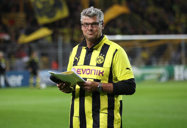 Norbert Dickel, Stadionsprecher bei Borussia Dortmund