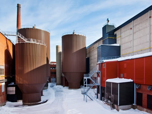 In Finnland hat Google eine alte Papierfabrik in Hamina zu einem Rechenzentrum umgebaut.