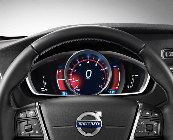 Der neue Volvo V40 setzt auf eine Kombination aus Tacho und Drehzahlmesser in einem Rundinstrument.