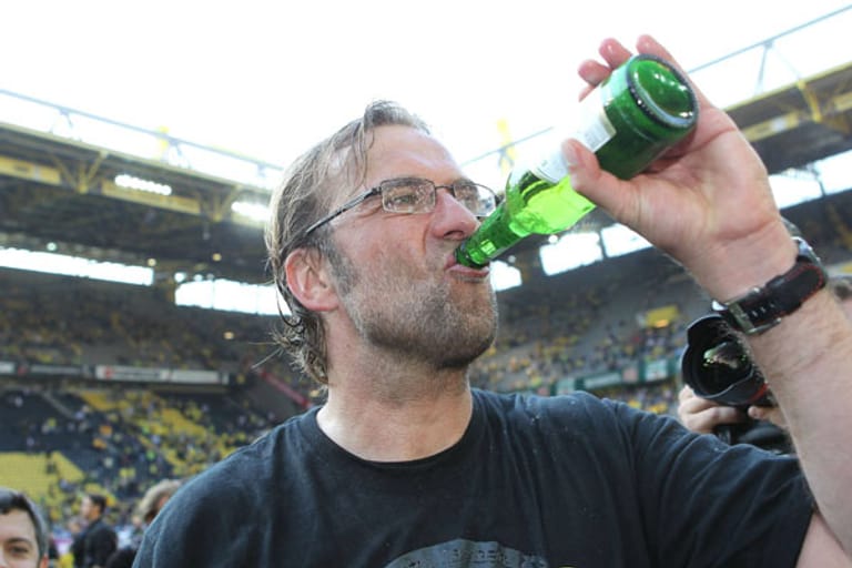 "Wenn man meine Motivation in Flaschen abfüllt, dann wird man dafür in den Knast kommen, wenn man das verkauft" - BVB-Coach Jürgen Klopp bei einer Pressekonferenz.
