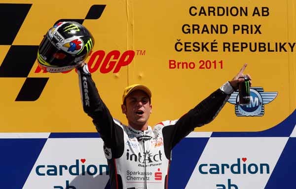 Nach einige Höhen und Tiefen im harten Renn-Geschäft feierte Cortese 2011 seinen ersten Grand-Prix-Sieg.