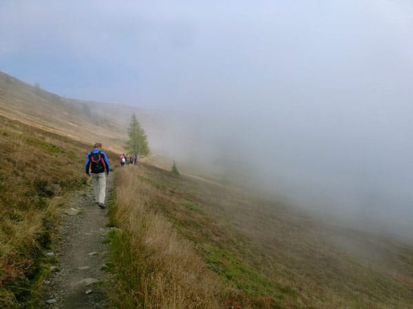 Die Nebelschwaden lichten sich auf der Gerlitzen Alpe.