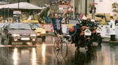 Lance Armstrong freut sich über den Sieg bei der Rad-Weltmeisterschaft 1993 in Oslo.