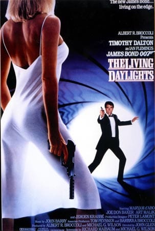 Im 15. Teil "Der Hauch des Todes" (engl. Originaltitel: The Living Daylights) wird Bond zum ersten Mal von Timothy Dalton gespielt. Der Film startete am 13. August 1987 in den bundesdeutschen Kinos. Die erste Viertelstunde des Films beruht auf der gleichnamigen Kurzgeschichte von Ian Fleming.