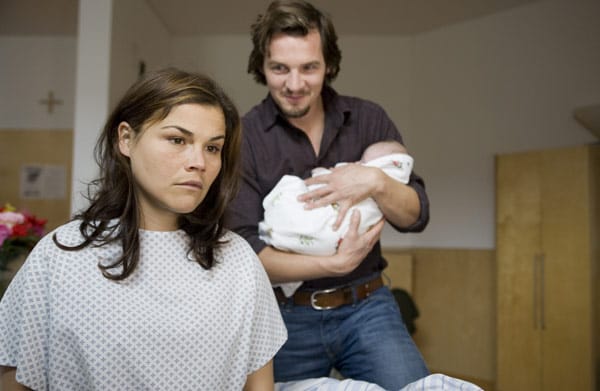 Postpartale Depression ist Thema im ARD-Film "Herbstkind"