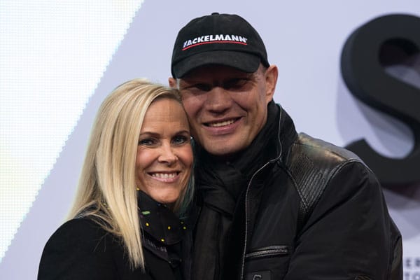 Der frühere Profi-Boxer Axel Schulz kam mit Ehefrau Patricia Schulz.