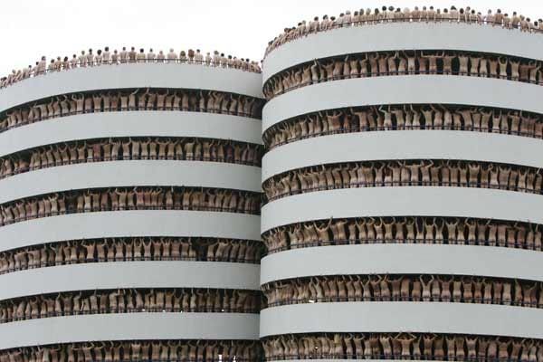 Nackedei-Bilder von US-Fotograf Spencer Tunick Nackedei-Bilder von US-Fotograf Spencer Tunick
