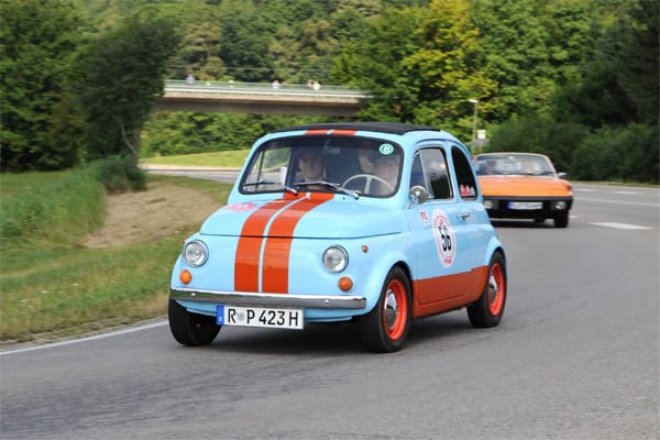 Fiat 500: Selbst die italienische Knutschkugel sorgt heute für Rendite bei Youngtimer-Fans.