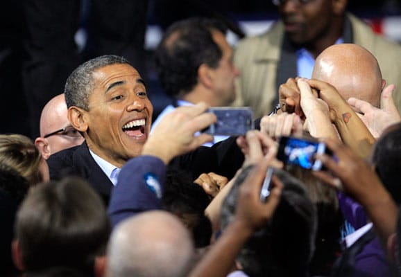 Jubel bei dem Präsidenten und seiner Partei: Obama ist wiedergewählt.