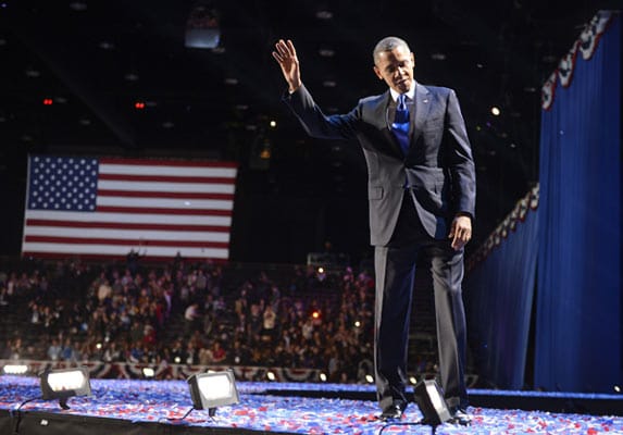 Obama bedankt sich für die Unterstützung seiner Anhänger während des Wahlkampfs.