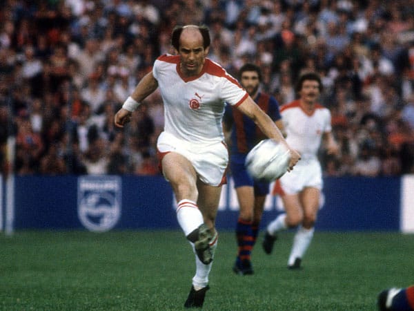 Der Fortune mit der hohen Stirn: Egon Köhnen absolvierte zwischen 1966 und 1981 insgesamt 376 Spiele für die Düsseldorfer, womit er die Nummer zwei in dieser Kategorie des Bundesligisten ist.