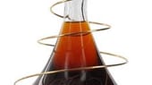 Für bis zu 12.900 Dollar bietet die Flasche Hardy Perfection 140 Jahre alten Cognac. Wahrscheinlich ist dies der älteste unverschnittene Cognac der Welt. Die Edition Earth kostet knapp 7000 Euro.