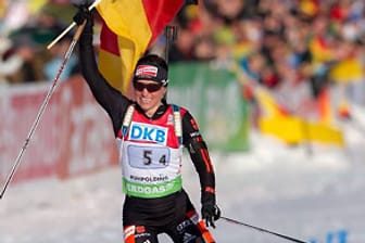 Staffel-Weltmeisterin Andrea Henkel ist mit 35 Jahren die dienstälteste Biathletin im deutschen Wintersport-Aufgebot.