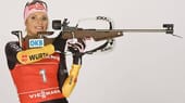 Die zweimalige Langlauf-Olympiasiegerin Evi Sachenbacher-Stehle ist vor der Wintersport-Saison 2012/13 zu den Biathleten gewechselt.