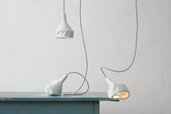 Die "like paper"-Lampen des Designer-Paar Miriam Aust und Sebastian Amelung sehen zwar aus, wie aus Papier, sind aber aus Beton.