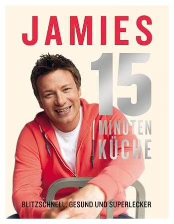 Der wohl berühmteste TV-Koch der Welt zeigt in seinem neuesten Kochbuch "Jamies 15-Minuten-Küche", wie Sie im Turbogang raffinierte Gerichte auf den Tisch zaubern können. Die gebundene Ausgabe vom "Dorling Kindersley"-Verlag liegt preislich bei circa 25 Euro.