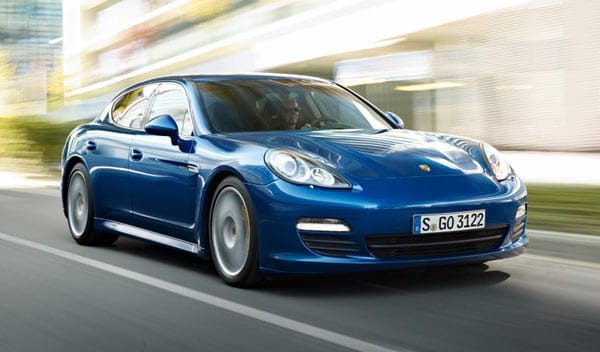 Bester Werterhalt Luxusklasse, Platz 1: Porsche Panamera S (Restwert: 59,4 Prozent; Neupreis: 108.035 Euro; Wertverlust: 43.884 Euro).