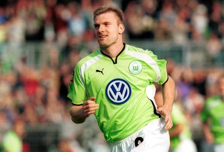 Andrzej Juskowiak spielte von 1998 bis 2002 für den VfL Wolfsburg. In 108 Bundesliga-Spielen war der Pole 39 erfolgreich.