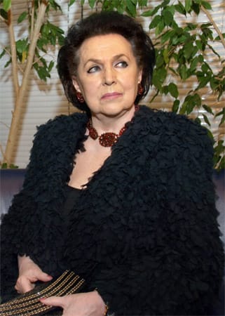 Galina Wischnewskaja galt als erste sowjetische Opernsängerin, die es zu internationaler Anerkennung brachte. Am 11. Dezember 2012 starb sie im Alter von 86 Jahren.