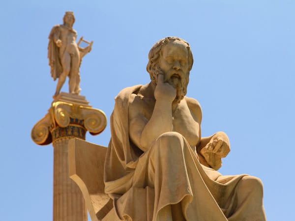 Statue des griechischen Philosophen Sokrates.