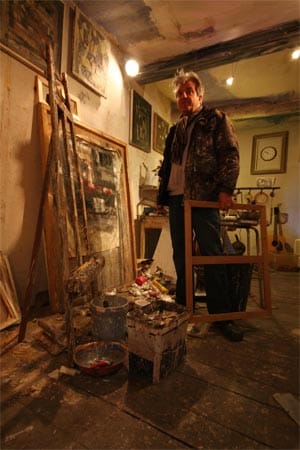 Die Altstadt wurde in den letzten Jahren vor allem bei Künstlern populär. Schon immer da war Hubert Oddo mit seinem Atelier.