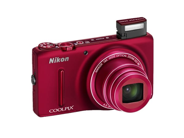 Nikon Coolpix S9500.