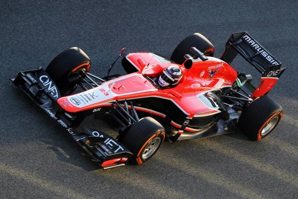Das russisch-britische Team Marussia stellte seinen Boliden für 2013 auf der Strecke in Jerez kurz vor Beginn des ersten Tests ohne großes Tamtam vor. Der MR02 ist eine Weiterentwicklung des Vorjahreswagens. Auffällig ist das Fehlen von Sponsoren.