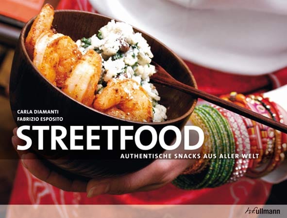 Streetfood schmeckt toll und hat eine lange Tradition. Wer die Gerichte gerne mal Zuhause nachkochen möchte, kann sich die Inspiration beispielsweise im Kochbuch "Streetfood - Authentische Snacks aus aller Welt" vom h.f.ullmann-Verlag holen.