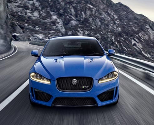 Platz 5 mit 52.057 Fahrzeugen belegt die britische Automobilmarke Jaguar.