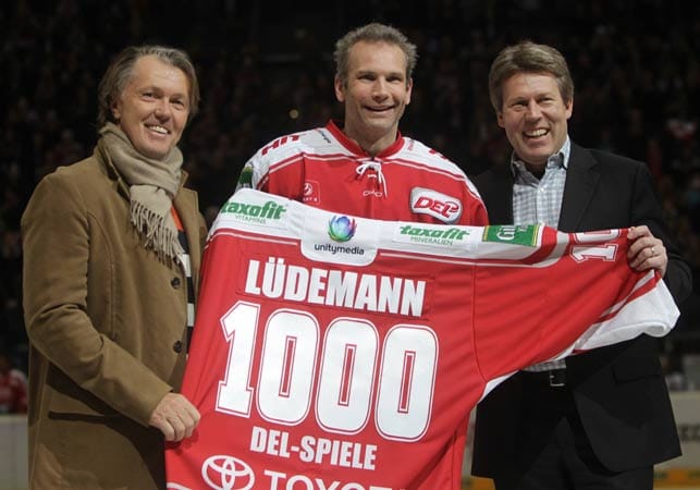 DEL-Rekordspieler Mirko Lüdemann (Mitte).