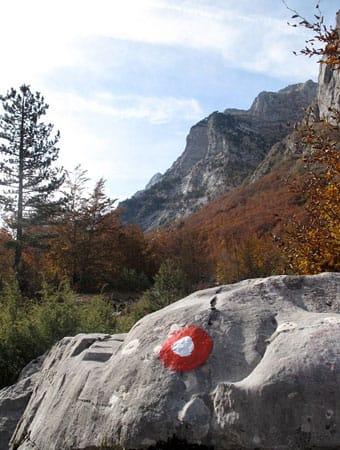 Peaks of the Balkans Trail: Wegmarkierung.