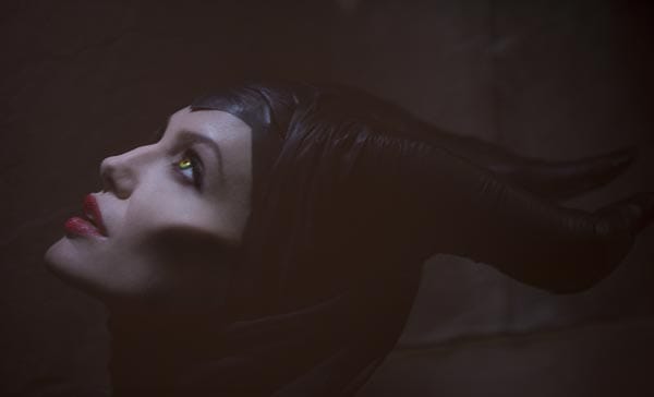 Sexy Hexen: Angelina Jolie in "Maleficent"