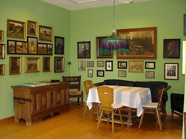 Ein beliebter Treffpunkt der Künstler war das Malerstübchen im Gasthaus Haase.