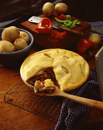 Die englische Küche ist bekannt für ihre Vielfalt an Pasteten und Pies. "Pie beschreibt alles, was in Teig eingeschlossen wird", sagt der britische Kochbuchautor Francis Ray Hoff.