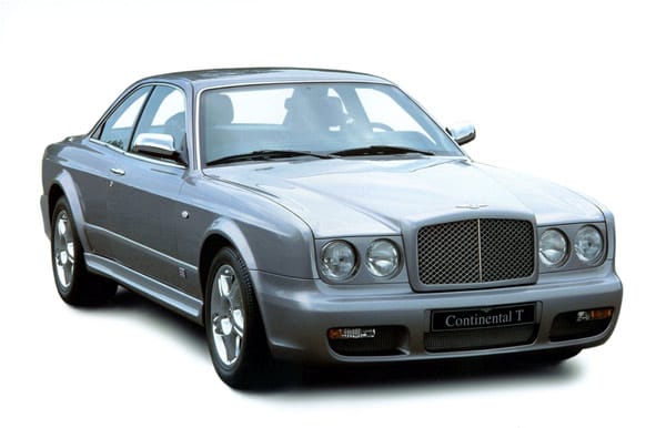 Bentley: Die britische Traditionsmarke - sie liefert die Fahrzeuge für die britische Königin - gehört zur Volkswagen-Familie, seit VW 1998 Rolls-Royce übernahm. Gefertigt wird im englischen Werk Crewe.