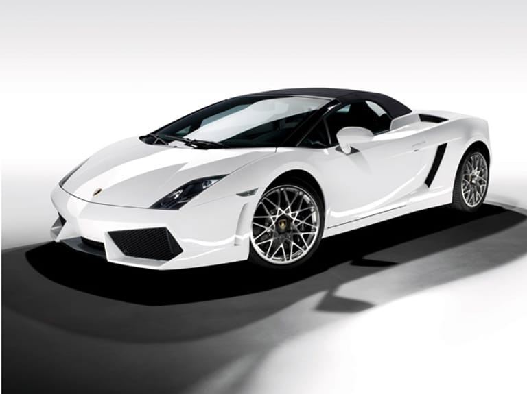 Lamborghini: Der italienische Hersteller aus der Nähe von Bologna ist für seine Sportwagen berühmt. Die Marke gehört seit 1998 zur Audi-Gruppe.