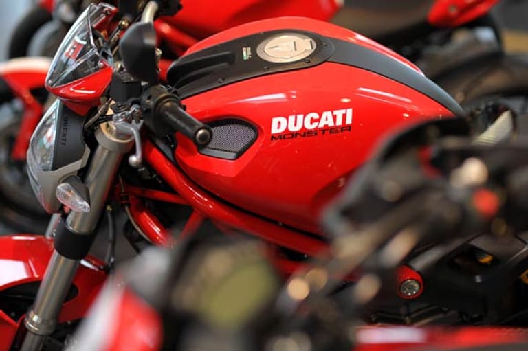 Die Ducati Motor Holding S.p.A. ist ein italienischer Motorradhersteller mit Sitz in Bologna und seit April 2012 Unternehmenstochter der Audi AG.