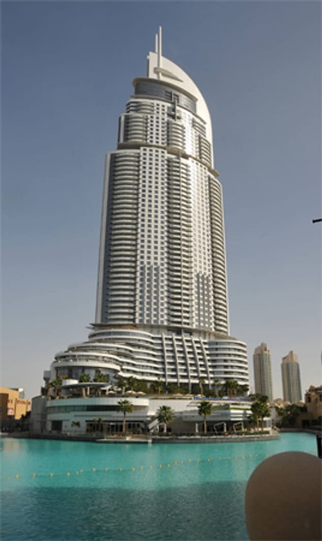 Das "Address Downtown Hotel" in Dubai kann mit sieben Restaurants und Lounges punkten. Über 306 Meter hoch ist das Hotel, das in direkter Nachbarschaft zum Burj Khalifa steht.